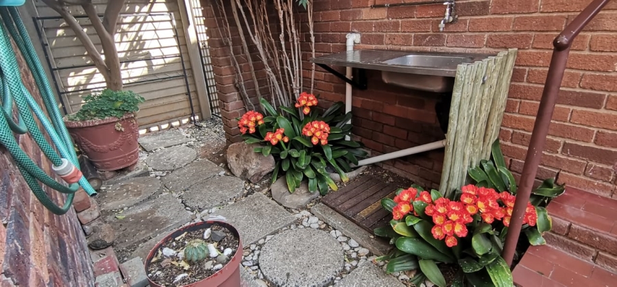 2 Bedroom Property for Sale in Westdene Free State